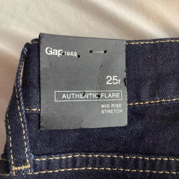 NWT Gap 1969 Indigo Wash Authentic Flare Jeans Sz 25r Sz 0 - Picture 5 of 9